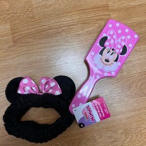 Disney Minnie Mouse Hairbrush and Headband Set- NWT